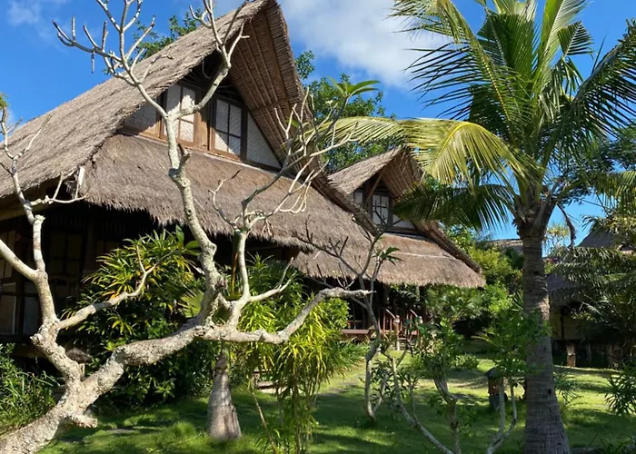 Flower Bud Bungalow Balangan
